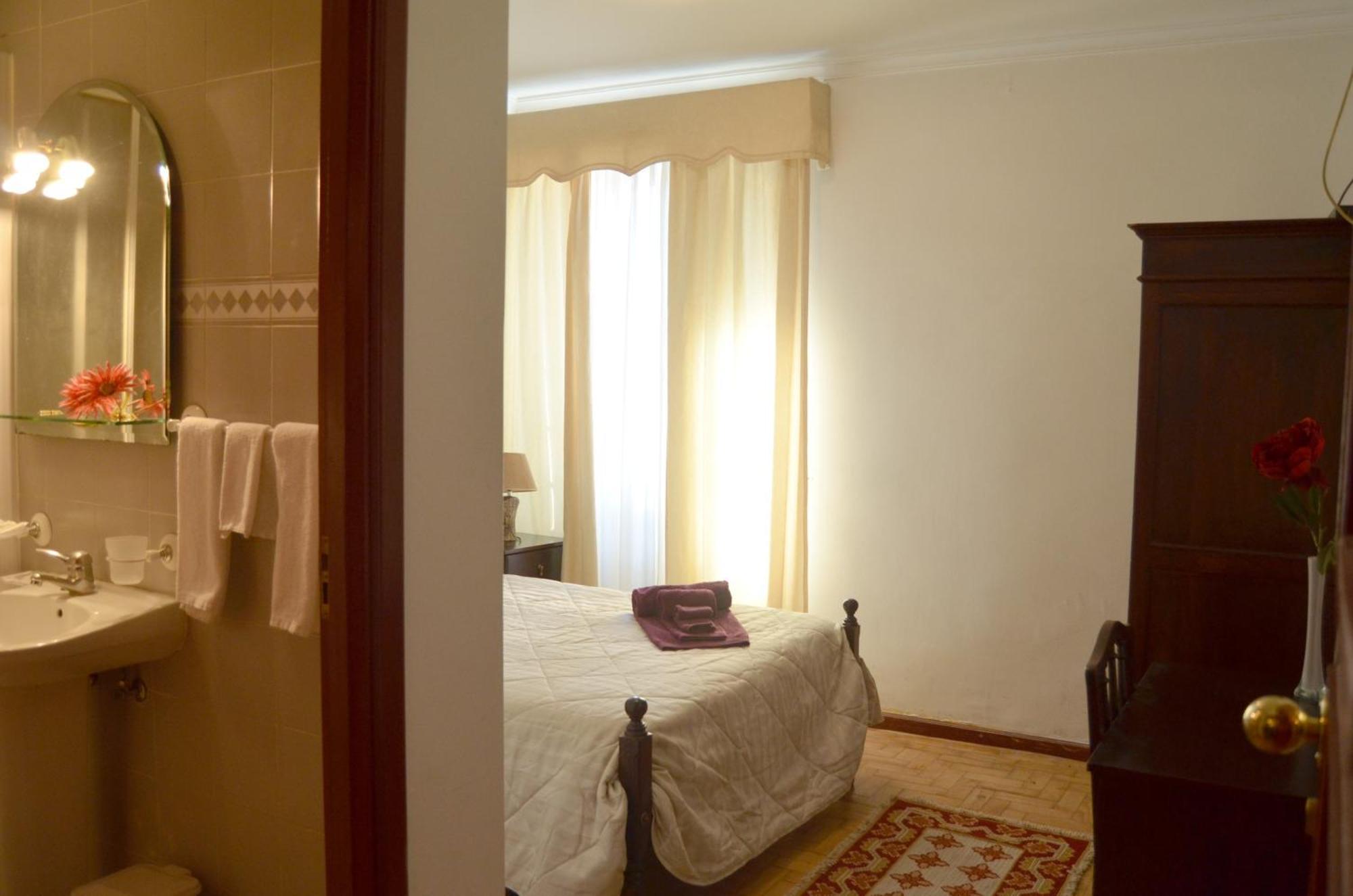 Hotel Residencia Filipe Guarda Camera foto